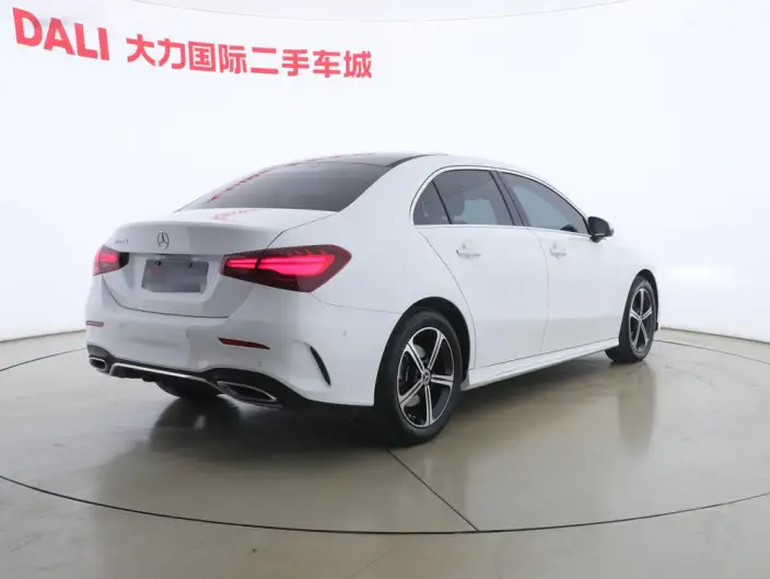 Mercedes-Benz A-class 2024 Model A 200 L Fashion Edition – фото 7