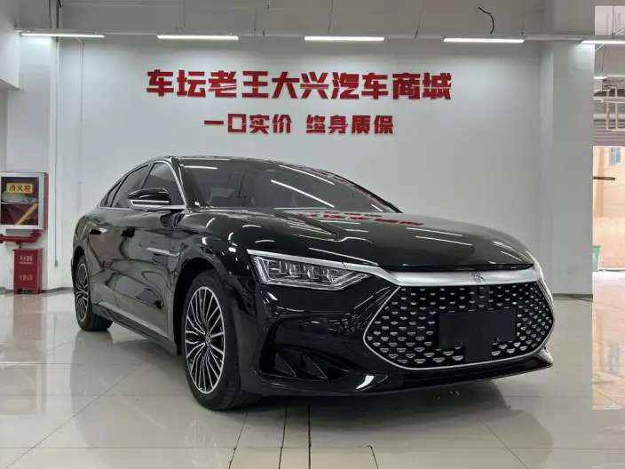 BYD Han DM 2022 Model DM-i 121KM Zunrong Model