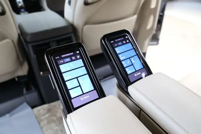 Vellfire 2023 Model Toyota Crown 2.5L Intelligent Hybrid 4WD Supreme Executive Edition – фото 10