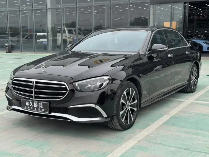 Mercedes-Benz E-Class PHEV 2022 Model Facelift E 350 e L Sports sedan – фото 1