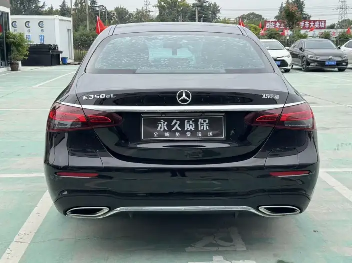 Mercedes-Benz E-Class PHEV 2022 Model Facelift E 350 e L Sports sedan – фото 5