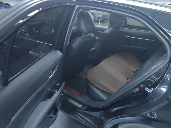 Toyota Camry 2023 Model 2.5G Deluxe Edition – фото 8