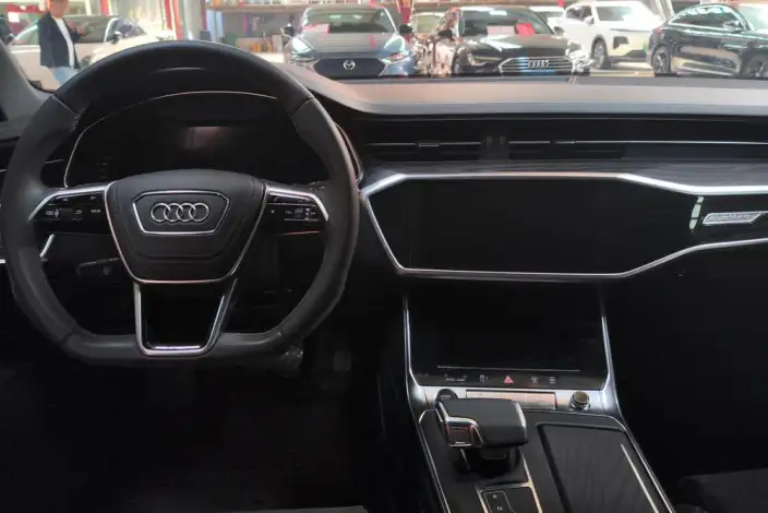 Audi A6L 2024 Model 55 TFSI quattro Exclusive Dynamic Model – фото 9