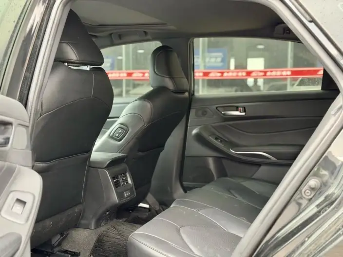 Toyota Avalon 2022 Model 2.5L Deluxe Edition – фото 9
