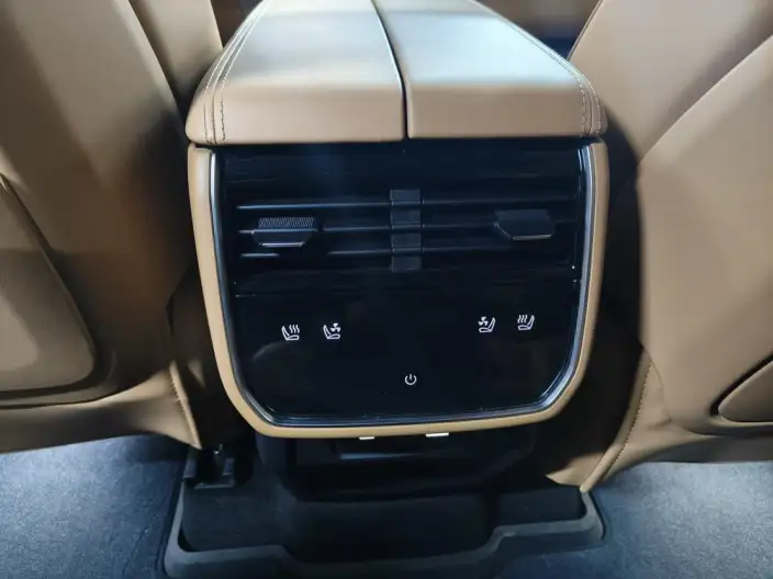 Lynk & Co 09 EM-P 2024 Model EM-P 2.0TD VI seat ULTRA – фото 10