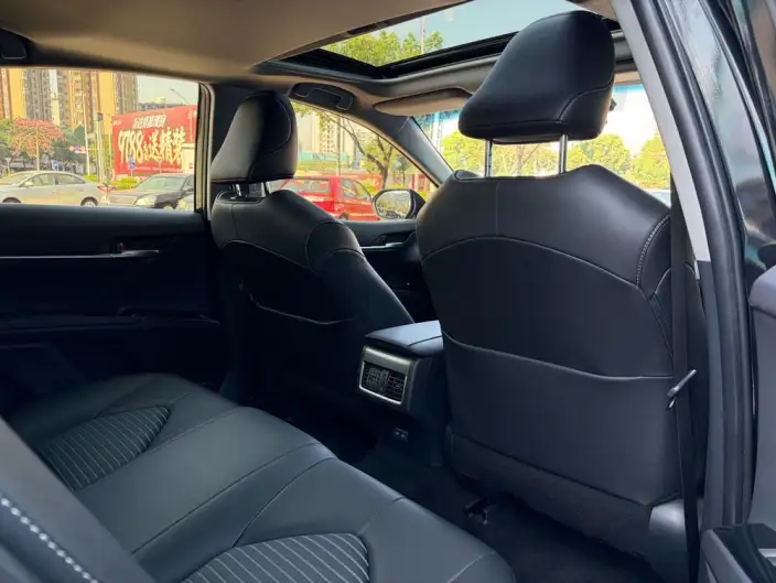 Toyota Camry 2023 Model 2.0S Knight Edition – фото 10