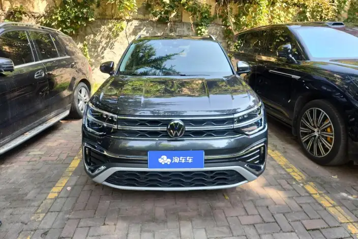 Volkswagen Tharu 2023 Model 300TSI 2WD Full Moon Edition