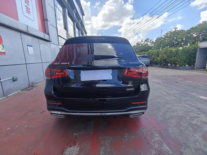 Mercedes-Benz GLC 2022 Model GLC 300 L 4MATIC Dynamic Model