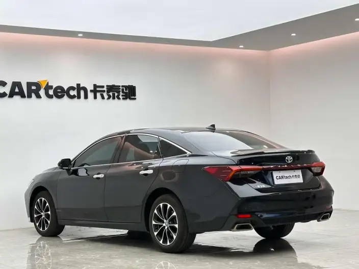 Toyota Avalon 2023 Model 2.5L Automatic Deluxe Edition – фото 5