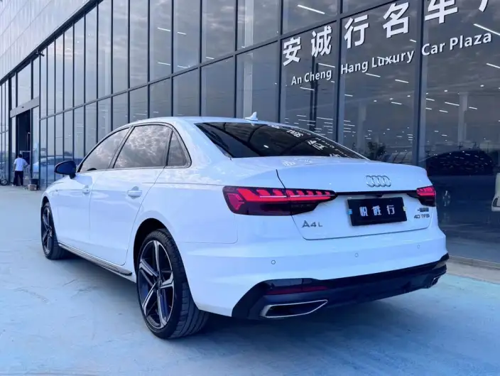 Audi A4 L 2024 Model 40 TFSI Luxury Dynamic Model – фото 5