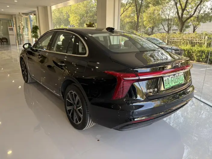 Hongqi H5 PHEV 2025 Model 130 Chao Hybrid Edition – фото 4