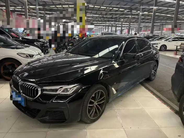 BMW 5 Series 2022 Model Facelift II 525Li M Sports Set