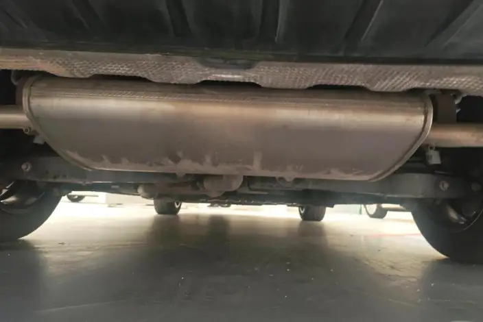 Geely Galaxy L6 2023 Model 1.5T DHT 60km PLUS – фото 6