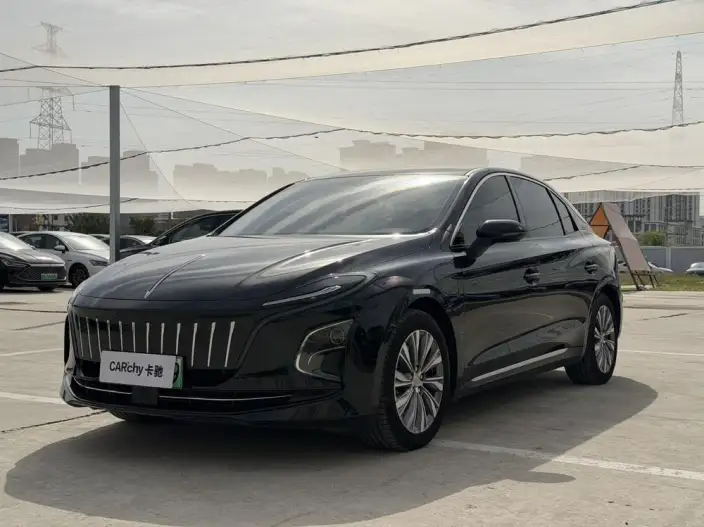 Hongqi E-QM5 2024 Model 500KM Travel Edition 100kW