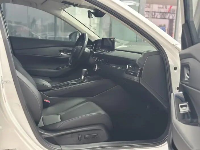 Honda INSPIRE 2025 Model 260TURBO Elite Edition – фото 9