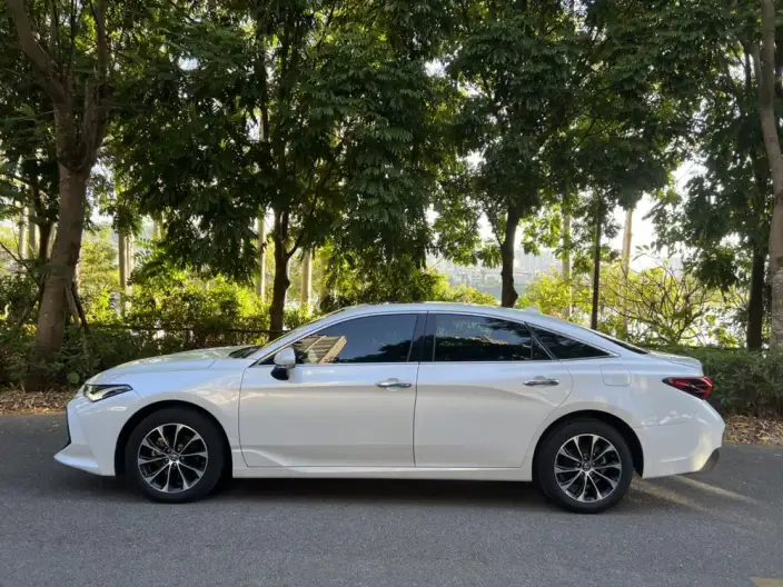 Toyota Avalon 2022 Model 2.0L Deluxe Edition