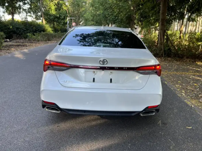 Toyota Avalon 2022 Model 2.0L Deluxe Edition – фото 6