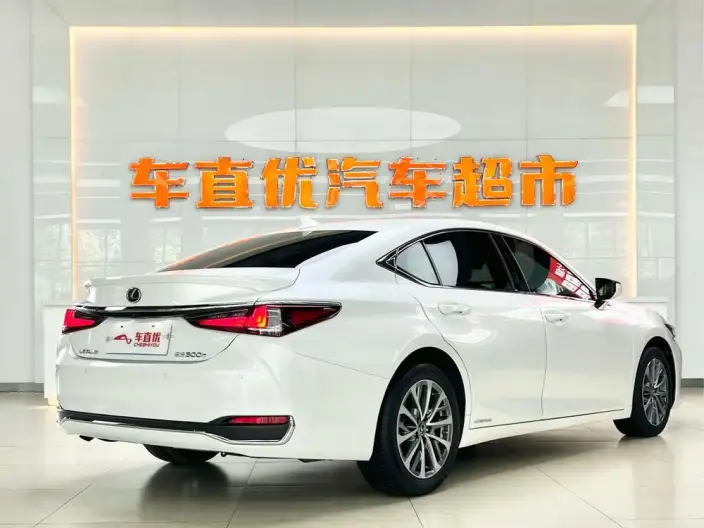 Lexus ES 2021 Model 300h Superior Edition – фото 5