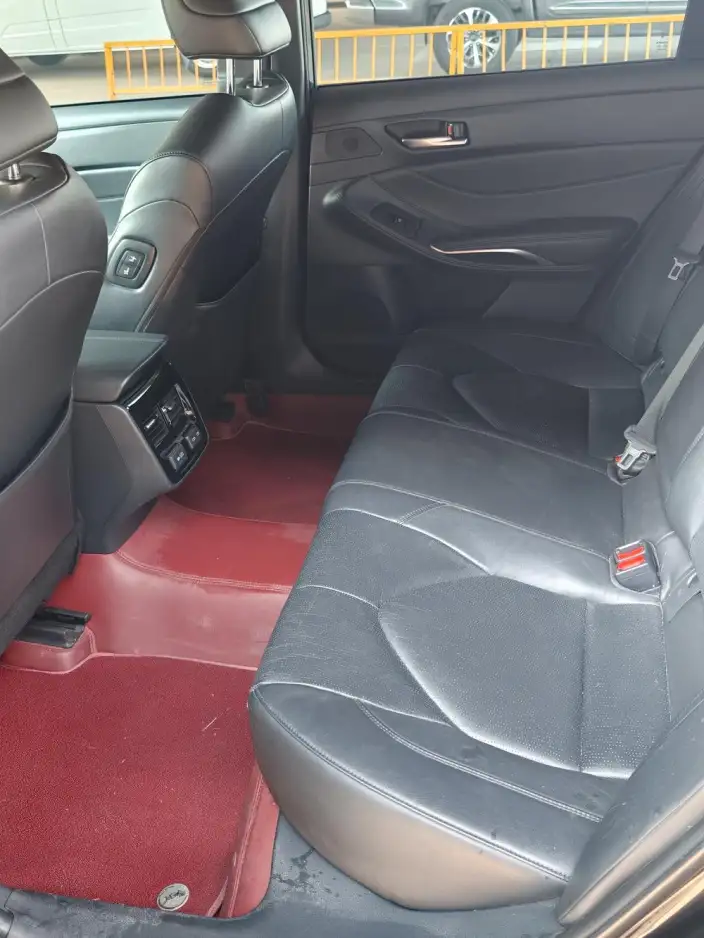 Toyota Avalon 2022 Model 2.0L XLE Exclusive Edition – фото 9