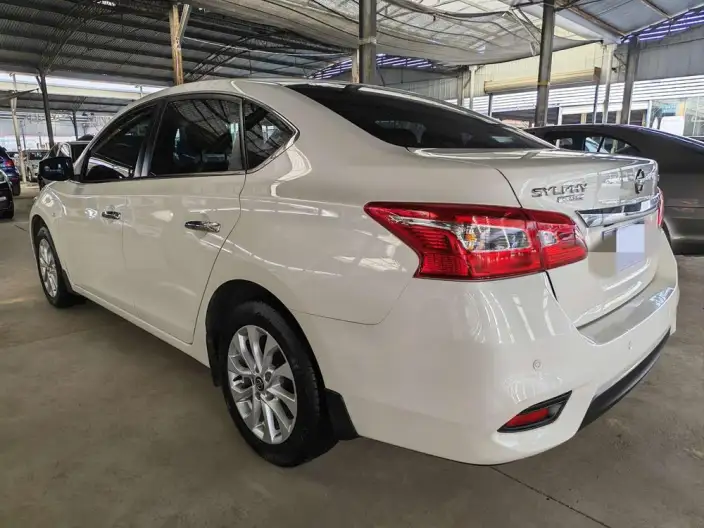 Nissan Sylphy 2022 Model Classic 1.6 XL CVT Deluxe Edition