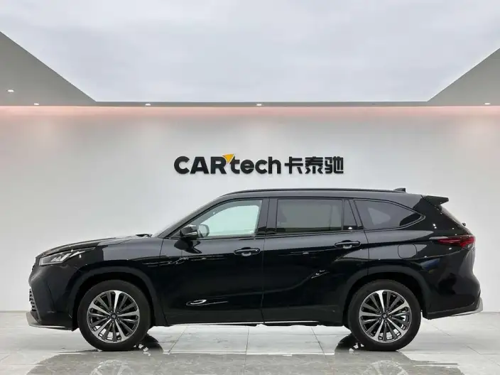 Crown Kluger 2024 Model Intelligent Hybrid 2.5L E-CVT 4WD Premium Edition