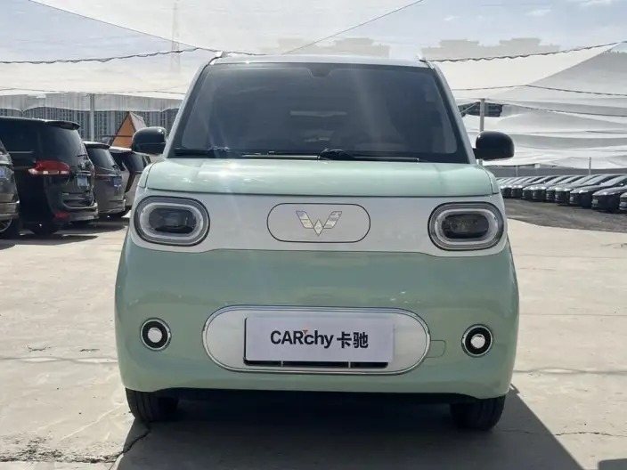 Wuling Hongguang MINIEV 2024 Model 215km Advanced version Lithium Iron Phosphate