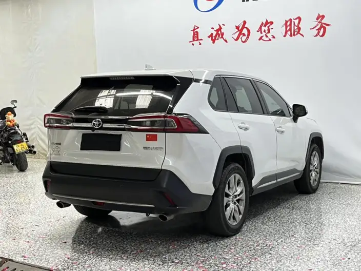 Toyota Wildlander 2022 Model 2.0L 2WD Luxury PLUS Edition – фото 6