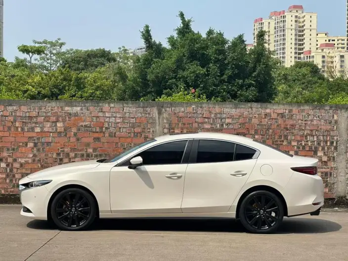 Mazda3 Axela 2023 Model 2.0L Automatic Zhi Zhen Edition