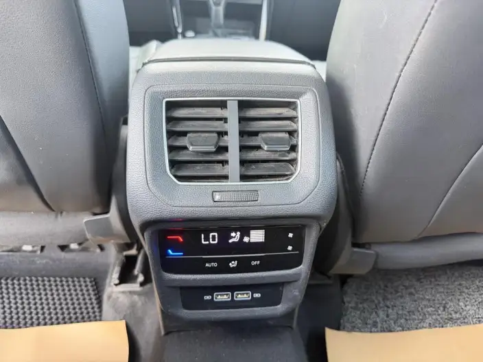Volkswagen Tayron 2023 Model 330TSI 2WD Luxury Plus Advanced version – фото 9