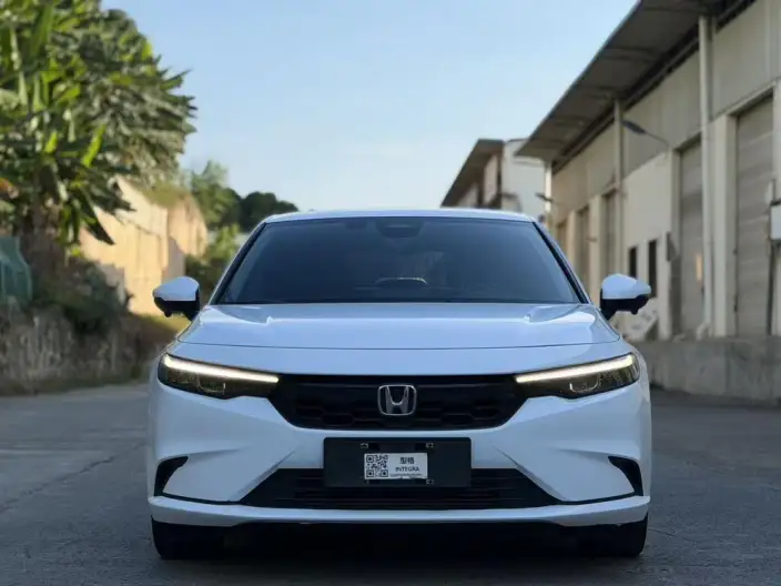 Model Ge 2023 Model 240TURBO CVT Technology Edition – фото 2