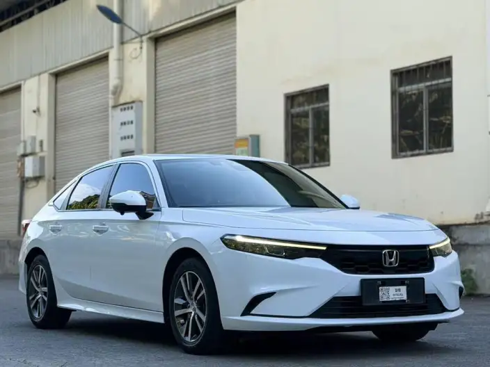 Model Ge 2023 Model 240TURBO CVT Technology Edition – фото 3