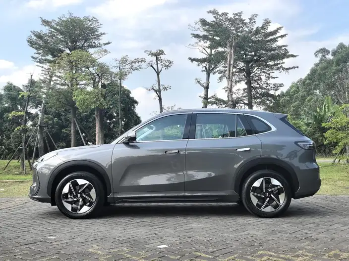 Geely Galaxy E5 2026 Model 610km Tiggo + Edition