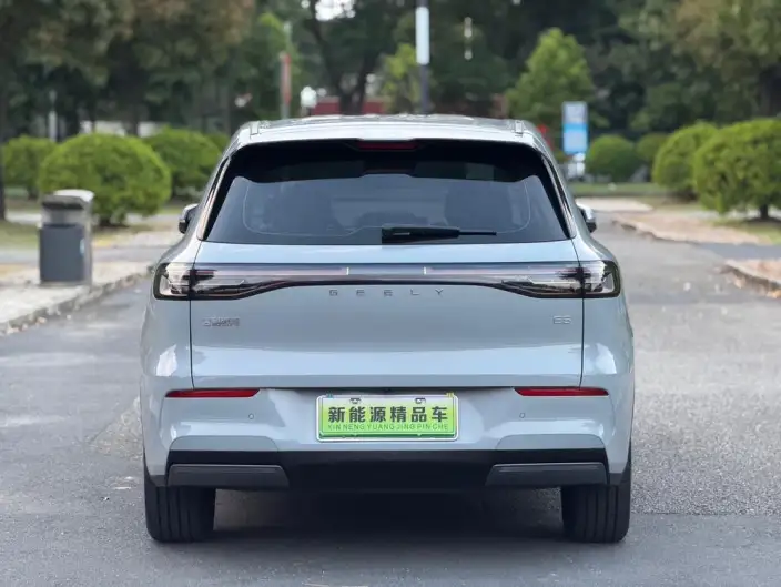 Geely Galaxy E5 2026 Model 530km Voyage Edition – фото 6
