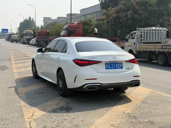 Mercedes-Benz C-Class 2025 Model C 260 L Sports Edition – фото 5