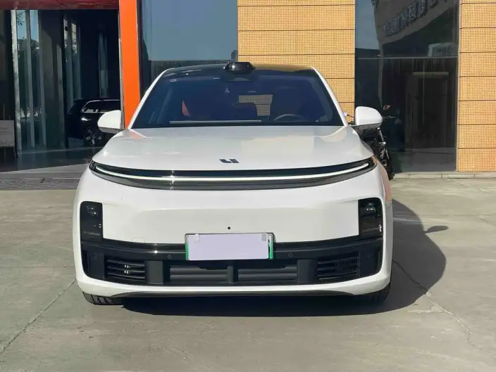 Li Auto L7 2024 Model Ultra Edition – фото 2