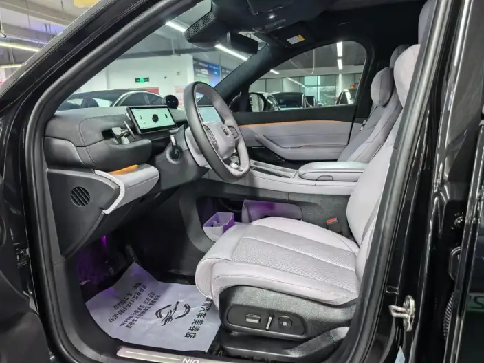 NIO EC6 2024 Model 75kWh – фото 8