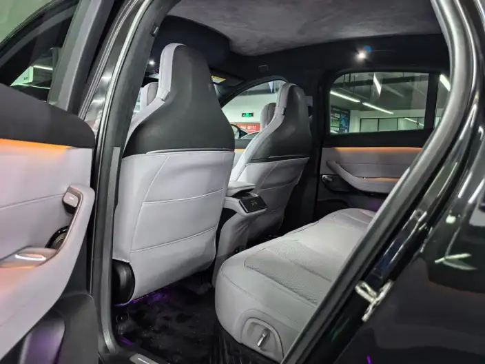 NIO EC6 2024 Model 75kWh – фото 9