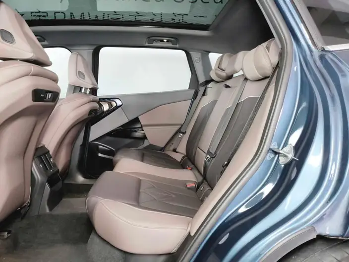 BMW X3 2025 Model xDrive30L Exclusive Model M Sports Set – фото 8