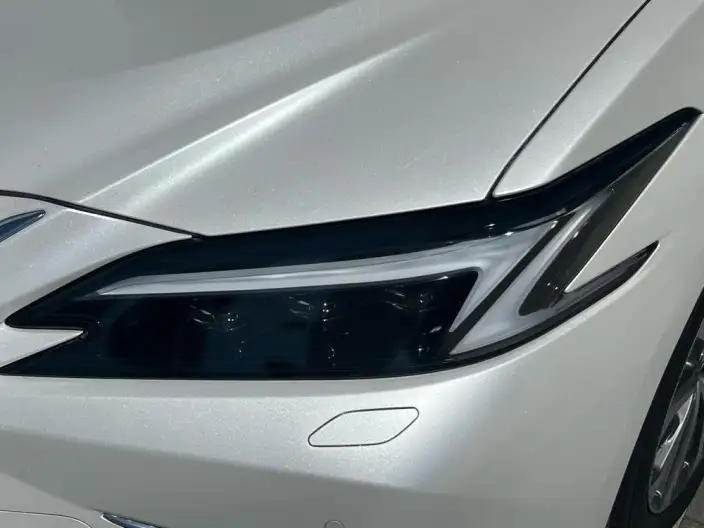 Lexus ES 2025 Model 200 Premium – фото 6
