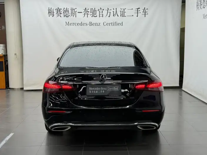 Mercedes-Benz E-Class 2023 Model E 300 L Luxury Model sedan – фото 5