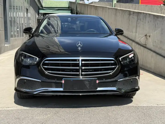 Mercedes-Benz E-Class 2023 Model E 300 L Fashion Model sedan
