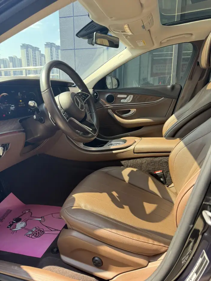 Mercedes-Benz E-Class 2023 Model E 300 L Fashion Model sedan – фото 8