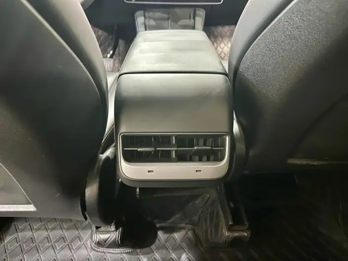 Model Y 2022 Model Facelift Rear-wheel drive version – фото 9