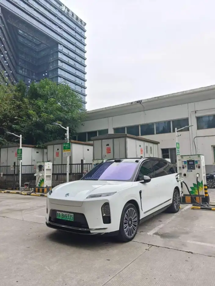 NIO ES8 2026 Model VI seat Executive Deluxe Edition – фото 5