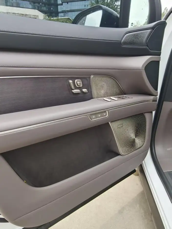 NIO ES8 2026 Model VI seat Executive Deluxe Edition – фото 6