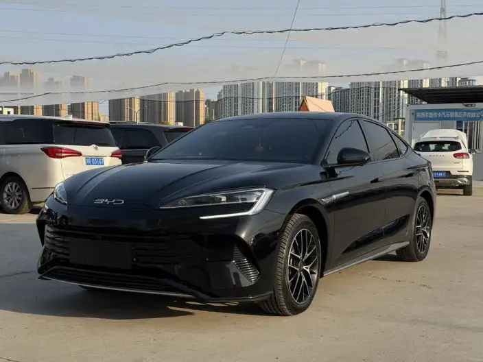 BYD Seal 07DM 2024 Model DM-i 125KM Luxury Model – фото 1