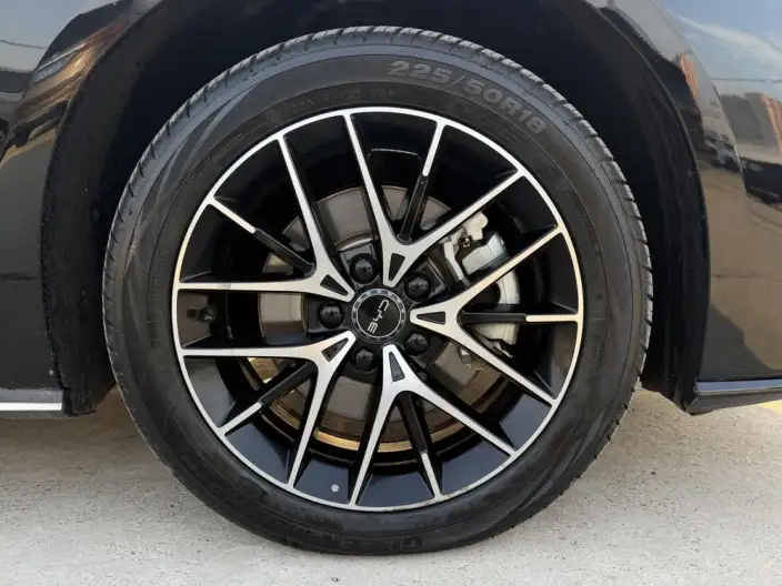 BYD Seal 07DM 2024 Model DM-i 125KM Luxury Model – фото 7