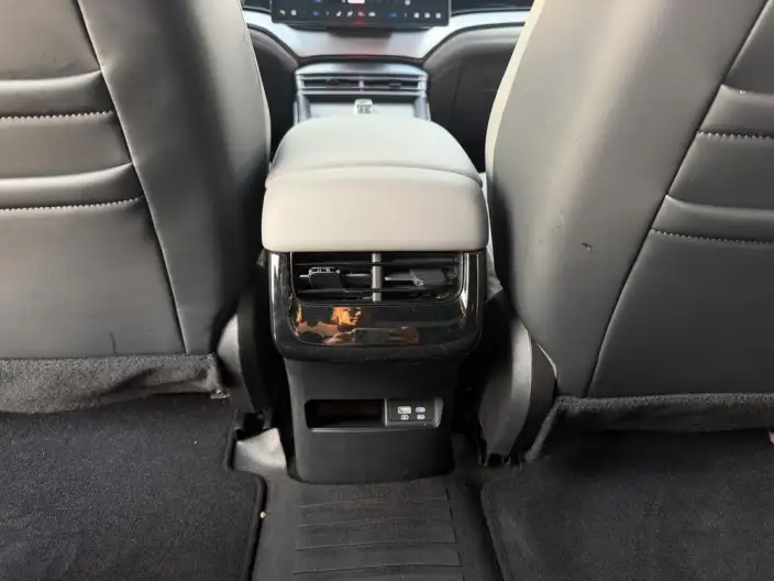 BYD Seal 07DM 2024 Model DM-i 125KM Luxury Model – фото 10