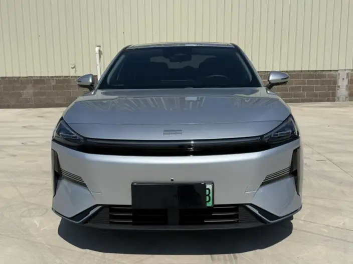 Geely Galaxy L6 2025 Model 1.5 EM-i DHT 140KM Tiggo + Edition