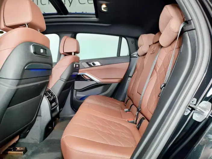BMW X6 2023 Model Facelift xDrive40i Exclusive Model M Sports Set – фото 8
